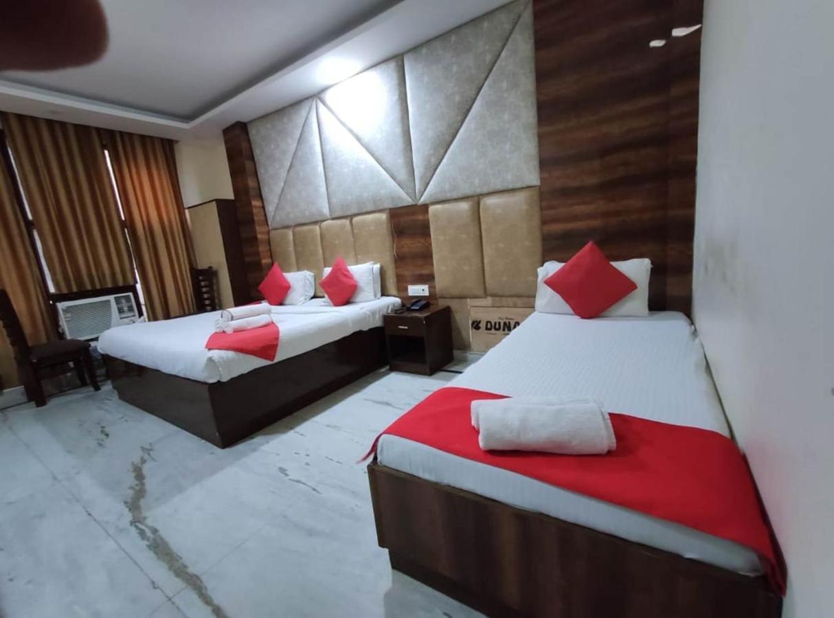 Hotel Airport Plaza New Delhi